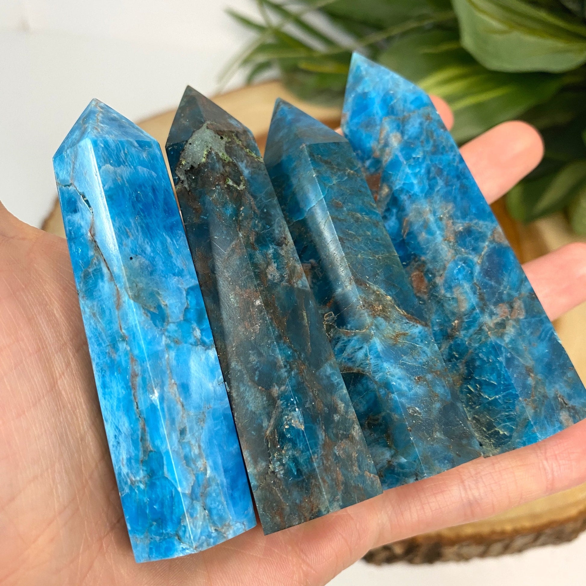 Blue Apatite Tower Point from Brazil - Blue Crystal for Meditation, Crystal Grids, Healing, Reiki Chakra, Altars, Wand
