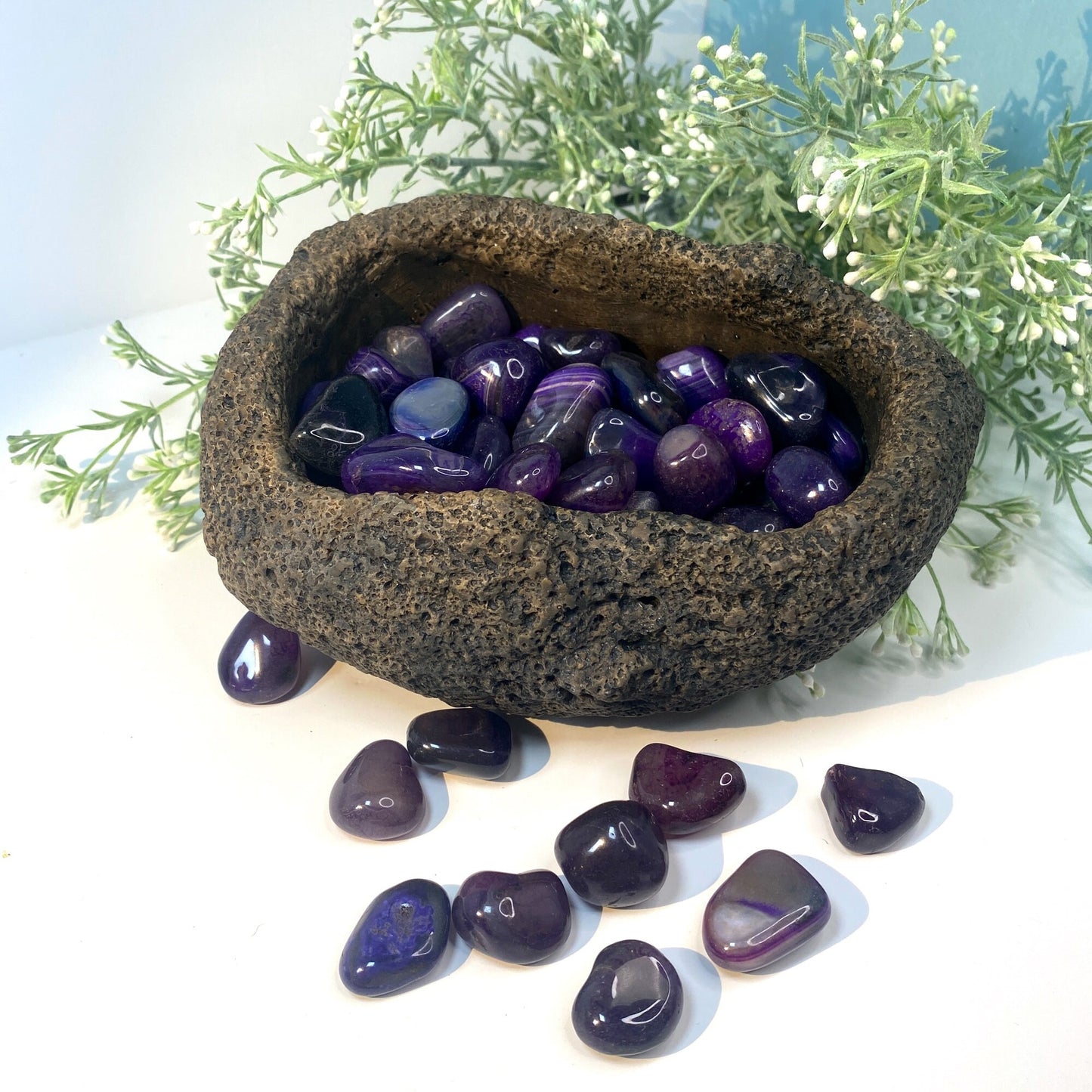 Natural Purple Agate Crystal - Purple Tumbled Stone -  Creativity and Positivity Crystals - genuine stones for heart, crown chakra